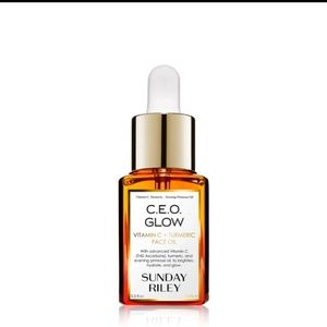 Sunday Riley C.E.O Glow Vitamin C + Turmeric Face Oil